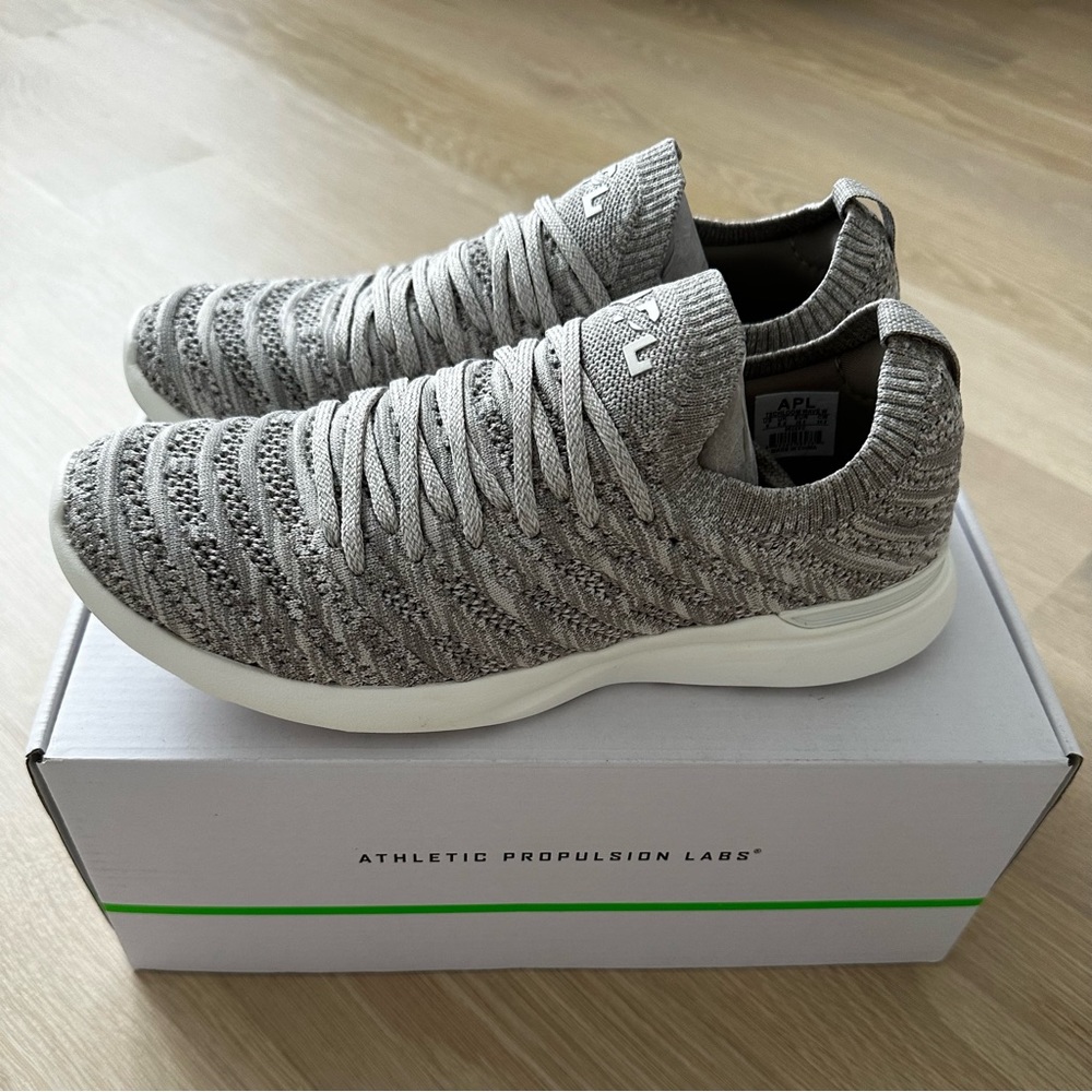 COPY - APL - WOMEN'S TECH LOOM WAVE - TUNDRA/IVORY/MELANGE - SIZE 8 - Picture 7 of 12
